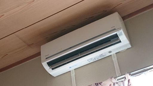引っ越しのためエアコン譲ります！