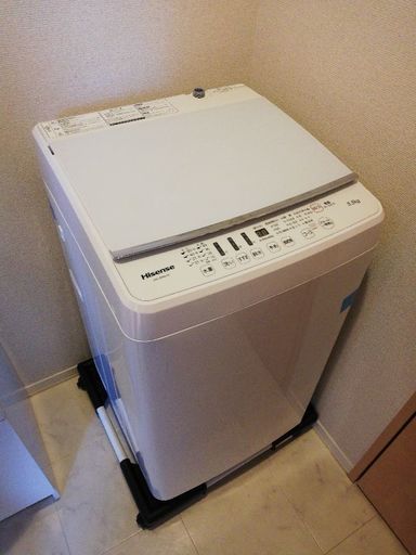 ★美品★Hisense 5.5kg 全自動洗濯機 HW-G55A-W　ハイセンス