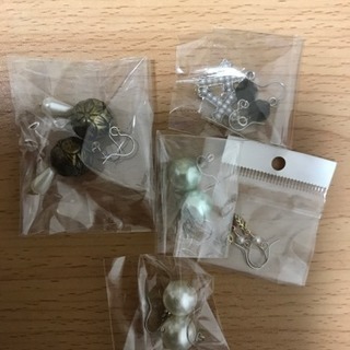 ピアスまとめ売り