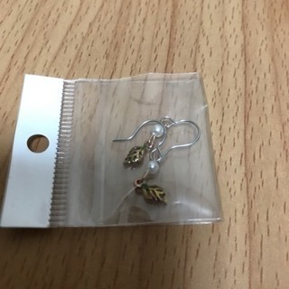 ピアスまとめ売りの画像