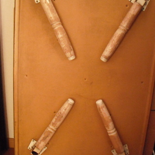 古い折り畳みテーブル　差し上げます。の画像