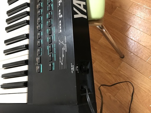 YAMAHA V2 シンセ　FMシンセサイザーの進化したサウンド　通常動作　＋　電池交換済み