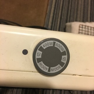 まだ寒い日に。脱衣所用に。電気ストーブ ivinilの画像