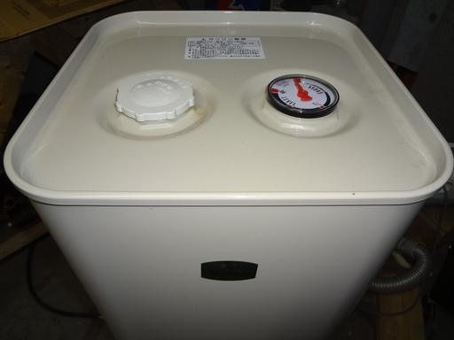 灯油タンク（ホクエイ製）９０角型タンク