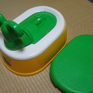 おまる　コンビ　中古　無料