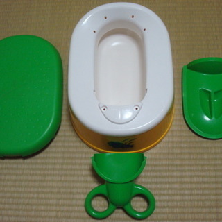 おまる　コンビ　中古　無料の画像