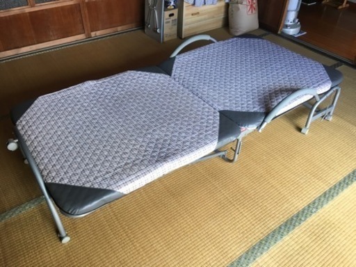 折りたたみベッド3