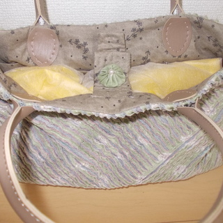 手作りハンドバッグの画像