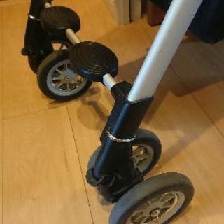 アップリカのベビーカー ソラリアの画像