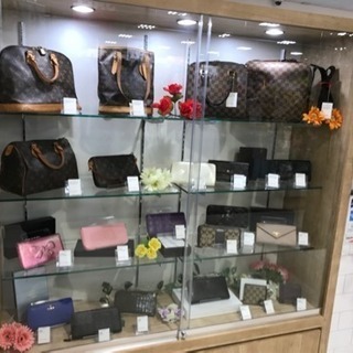 【アルバイト募集/平日のみok】商品の梱包・発送・ネット出品補助および簡単な接客の画像