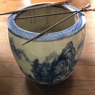 (引取先確定)火鉢