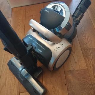 サイクロン式掃除機☆VC-BK550 東芝トルネオⅤ シルキーゴールド