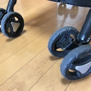コンビ ココットコンパクトWEGα☆BU-680CB（クールブラック）エッグショックパッド付き☆の画像