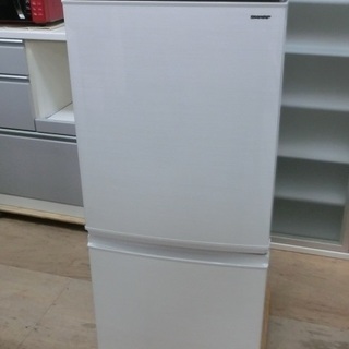 【販売終了しました。ありがとうございます。】SHARP　2ドア　...