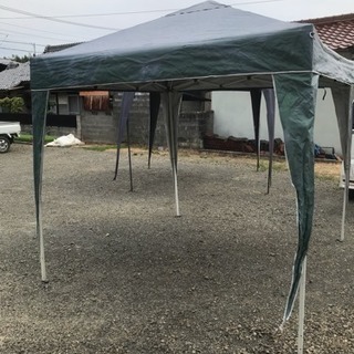 タープテント 2台(各1000円)