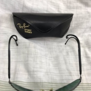 レイバンのサングラスの画像