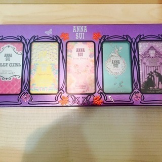 ANNA SUI アナスイミニ香水 五個セット 新品未使用★お値下げの画像