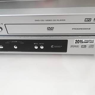  DVD、VHSビデオデッキ一体型プレーヤー（SHARP）の画像