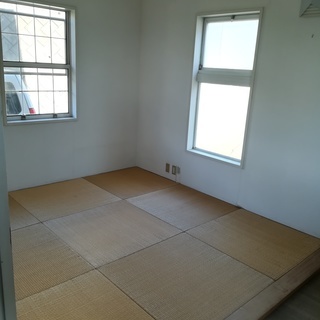 ☆日当たり良好！開放感のある2階建ての一軒家☆アイランドキッチンや京間が魅力的！今なら家賃¥68,000/月！！ - 賃貸（マンション/一戸建て）