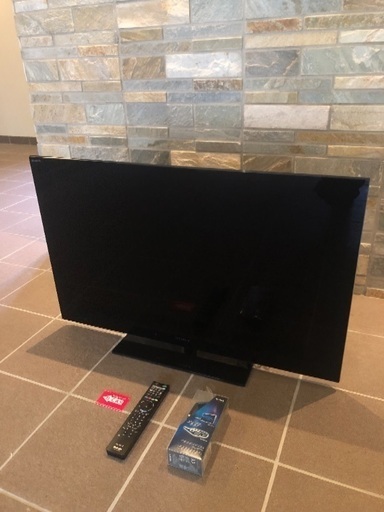 【受付中】送料無料 使用浅く 極美品 オールブラックパネルデザイン 大型 薄型 テレビ SONYソニー LED 3D BRAVIA 40型フルHD液晶テレビKDL-40NX720 スタンド付き ACアダプター/リモコン付き 新品純正3Dゴーグル付き 家電家具多数出品中
