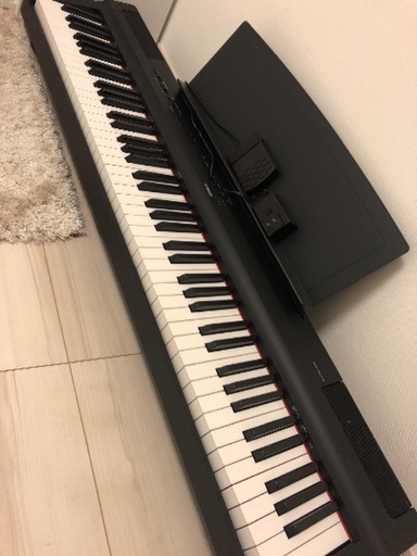 電子ピアノ★ 綺麗 ほぼ新品★