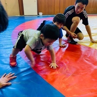 札幌市で新しくレスリングチームを開設致しました。