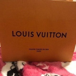 LOUIS VUITTON  キーケース
