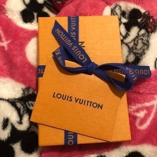 LOUIS VUITTON キーケース