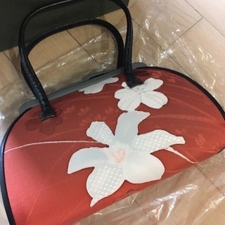 成人式 和装バッグ  箱付き新品の画像