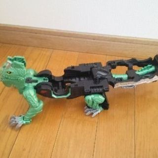 仮面ライダーゴースト(イグアナ&フィギア)の画像