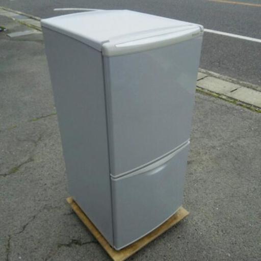 中古  古い  冷蔵庫  2004年製   122L  幅48  奥行58  高さ107  （ｃｍ） National  2ドア  \n