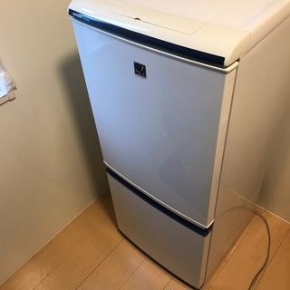 冷蔵庫 SHARP 135リットル