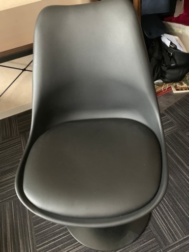 本棚付きパソコンデスクとイスのセットです！