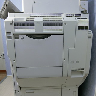 業務用コピー機　☆リコーA3フルカラー複合機 MP C2802 （ファックス　コピー　プリンター　ＬＡＮ装備）☆の画像