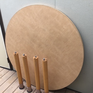 円卓、直径1.2m