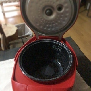 炊飯器（使用感あり）の画像