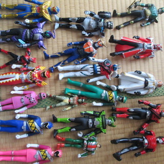 仮面ライダー　スーパー戦隊　ソフビ人形セット