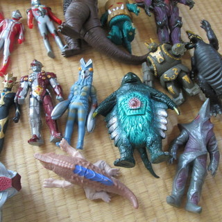 ウルトラマン　怪獣　ソフビ人形セットの画像