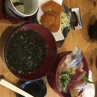 飯でも飲みでもよかったらどうですかー？