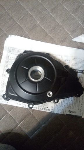 YZF-R25 R3 左　ジェネレーター　カバー　傷修正