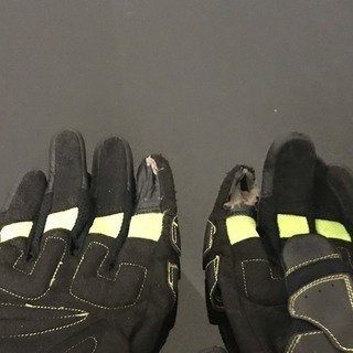 GOLDWINバイク用グローブの画像