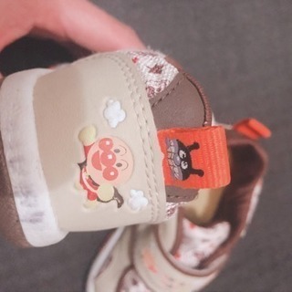 アンパンマン靴の画像