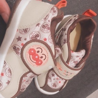 アンパンマン靴の画像