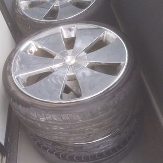ギャルソンタイヤホイールセット