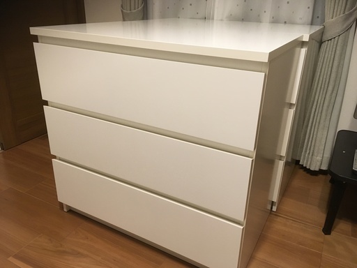 IKEAの家具安く譲ります。