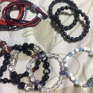 ブレスレット売ります！発送しますの画像
