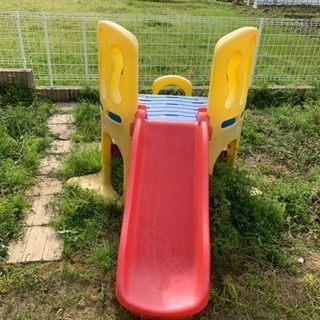 幼児用屋外滑り台を差し上げますの画像