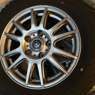 スタッドレス DUNLOP WM01 4本セットの画像