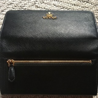 PRADA長財布の画像