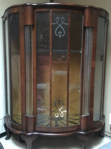 英国アンティークキャビネット